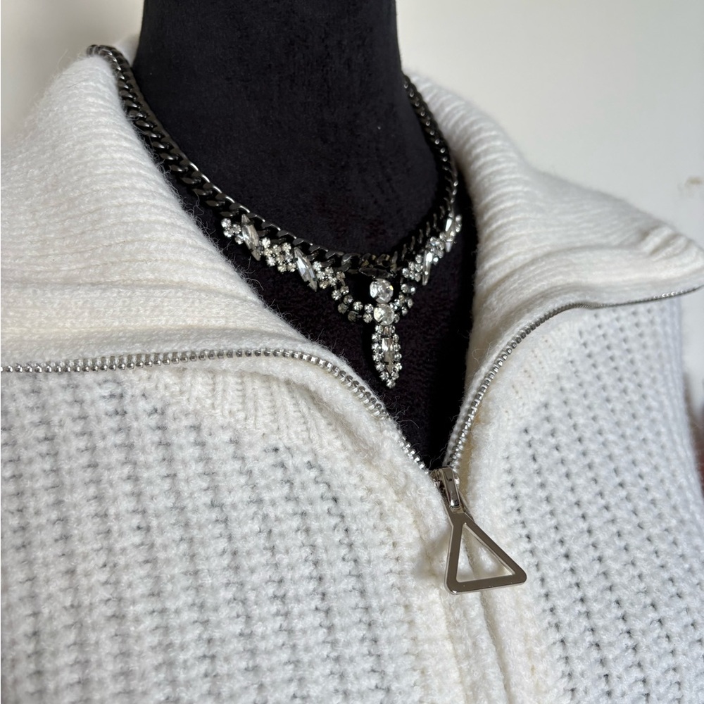 Cider Woman’s Small White Ribbed Cropped Knit Zip Up Collard Sweater - Picture 9 of 14